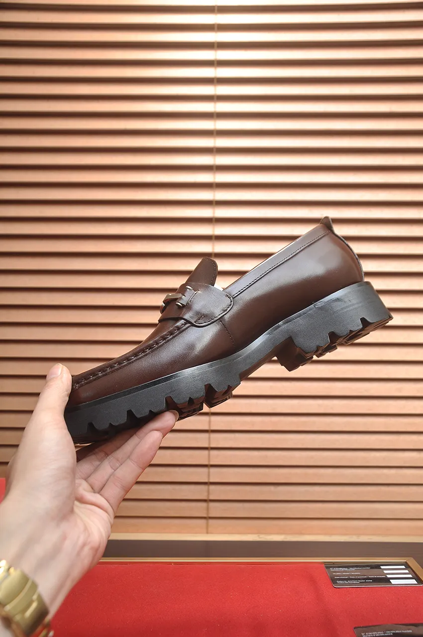 Men's shoes 💰500💶[Ferragamo/Ferragamo] The latest model in the counter. Original imported high-quality cowhide with open edges + imported 🐂 water-dyed cowhide lining + original luxury metal buckle + original combined outsole. Comparison without pressure 38--45 (45 is custom-made and cannot be returned or exchanged)